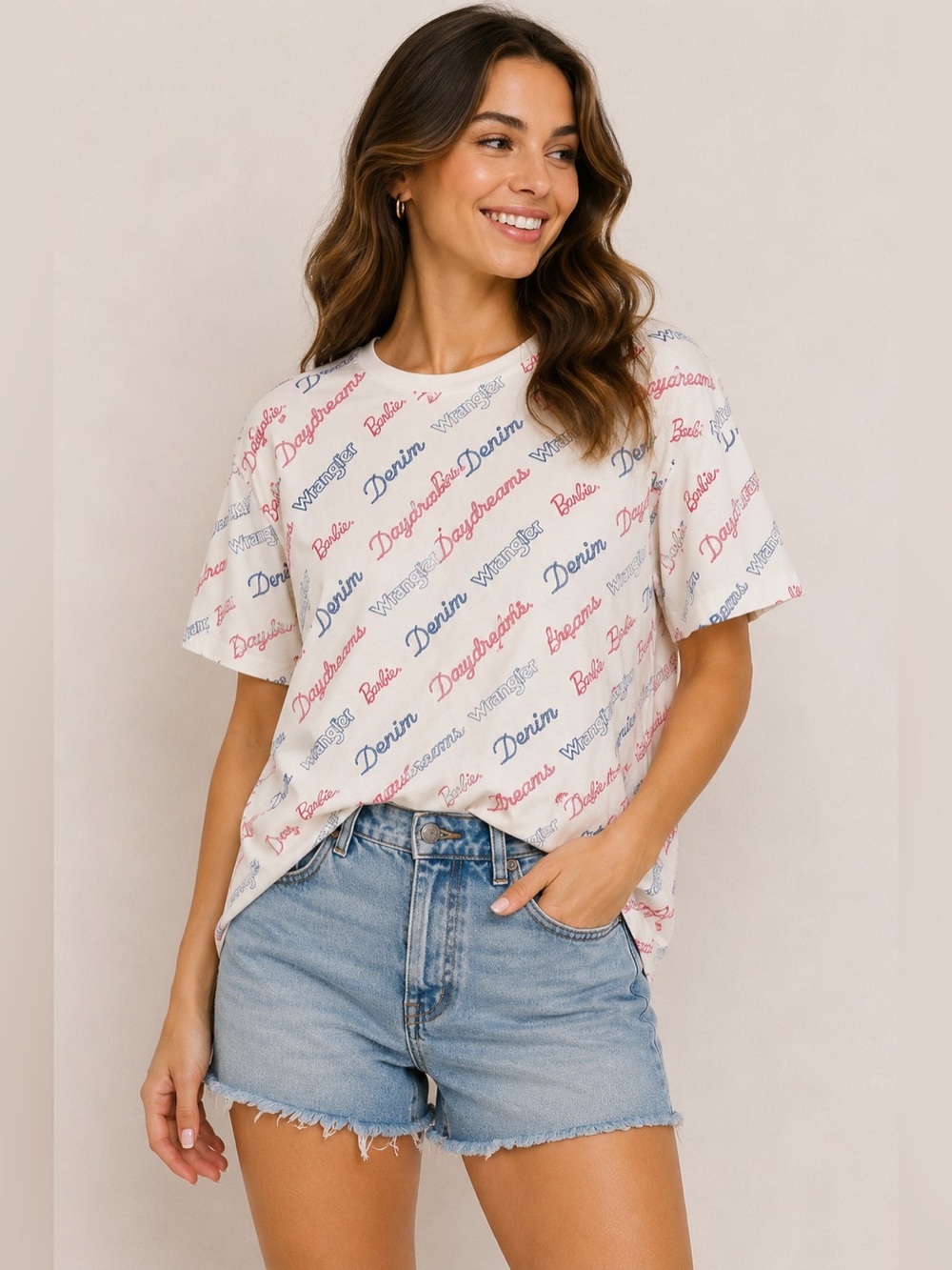 Wrangler x Barbie Daydreams Boyfriend Graphic Tee Oversized XS‎